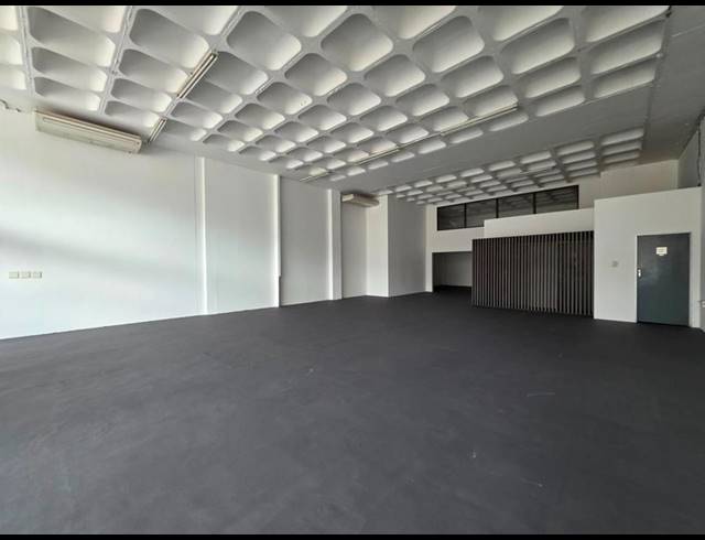 RETAIL PROPERTY TO RENT IN SILVER LAKES